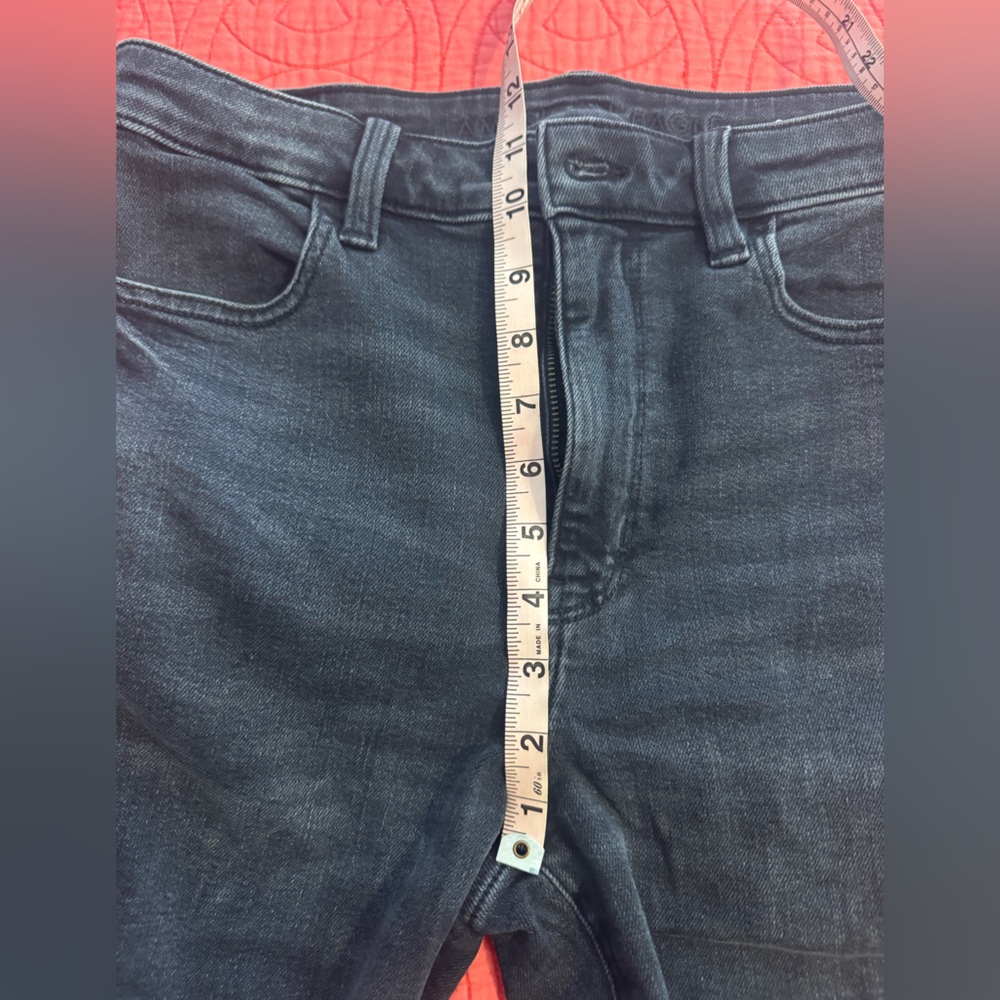 Size 10 Regular American Eagle Super Hi-Rise Jegging